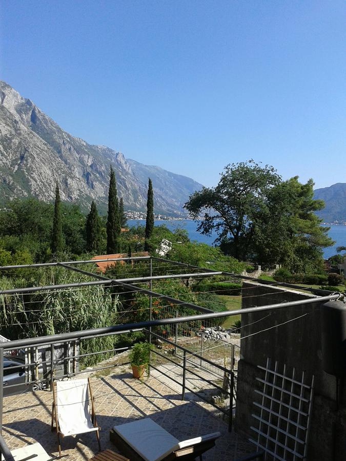 Appartement Stone House Dragutinovic à Kotor Extérieur photo